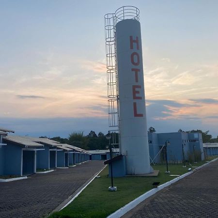 Hotel E Pousada Isis Sao Pedro  Exteriör bild